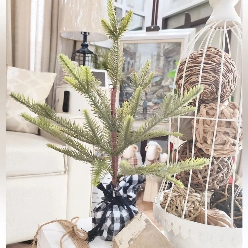 Target Farmhouse Buffalo Check Mini Tree - Set of 2